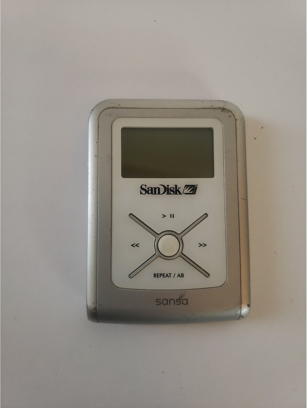 SanDisk Sansa MP3 player 1.0GB Vintage Early 2000s